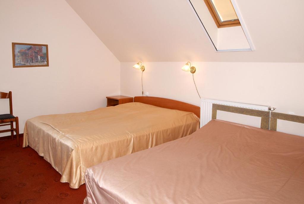 Pihenokereszt Panzio Bed & Breakfast Sopron Room photo